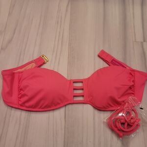 NWOT Victoria's Secret Pink Bandeau Swim Top with removable straps Size Medium